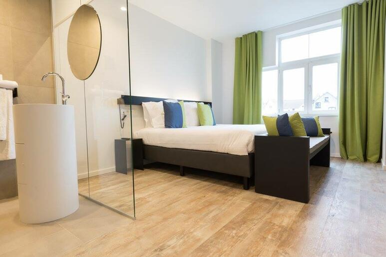 Vloerbekleding Slosse bij Hotel Portinari Brugge