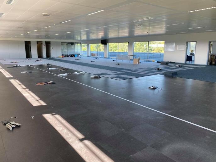 Vloerbekleding Slosse bij De Stroomlijn Ieper