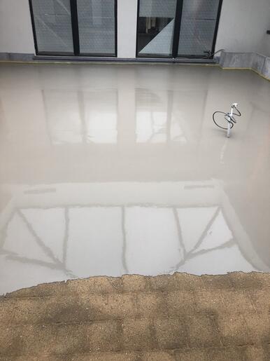 Vloerbekleding Slosse bij Villa Maria Brugge