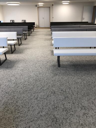 Vloerbekleding Slosse bij Rouwleding Koekelare
