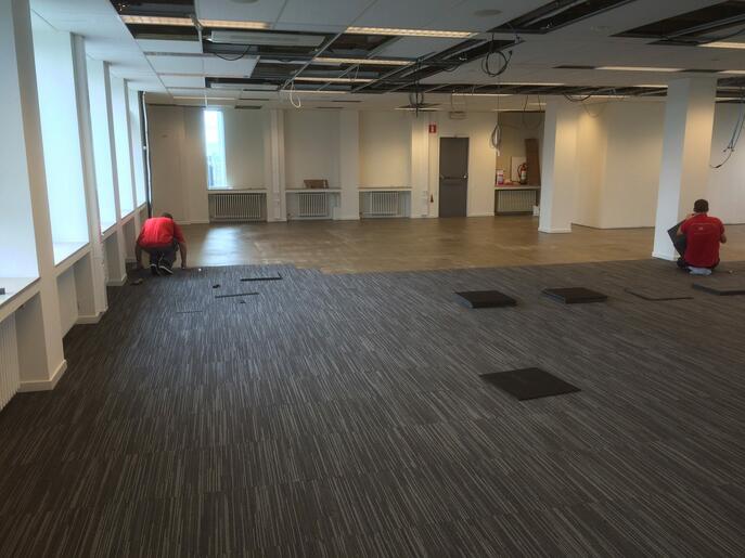 Vloerbekleding Slosse bij Lievens Bauwens Building Gent