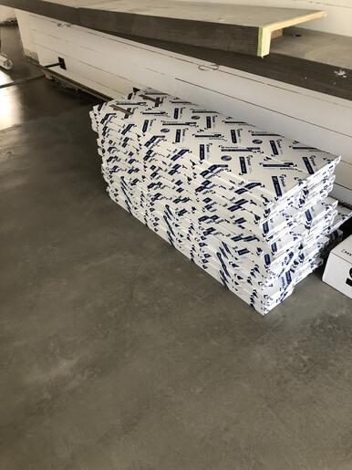 Vloerbekleding Slosse bij Kapsalon Skinkwafé Torhout